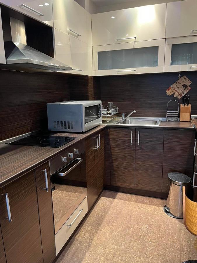 Апартамент Ломбарди Βάρνα Εξωτερικό φωτογραφία